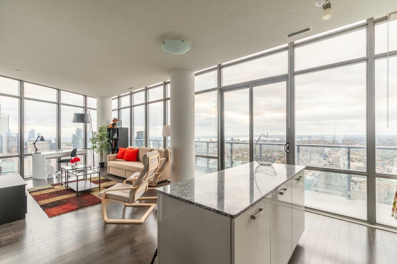 Unbelievable Penthouse View With 3 Bedrooms Toronto Eksteriør billede